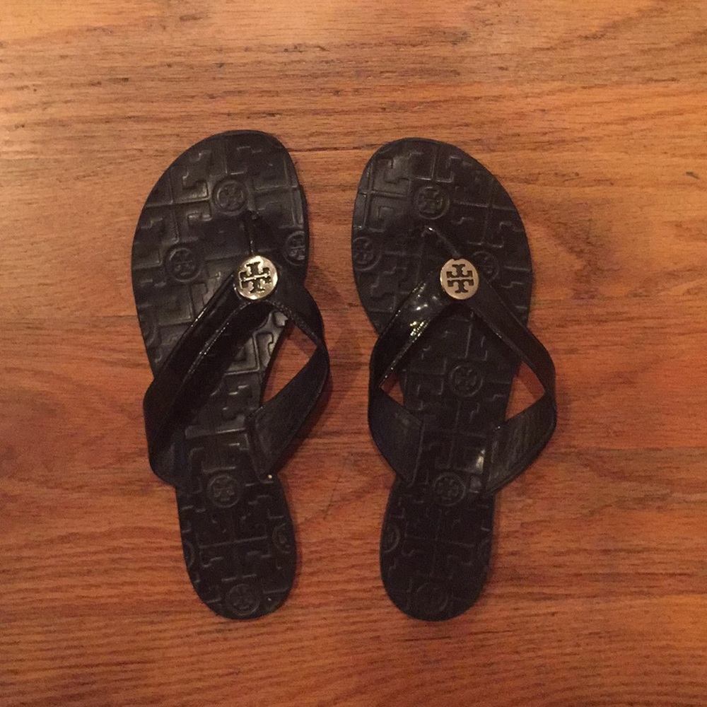 Black Tory Burch flip flops